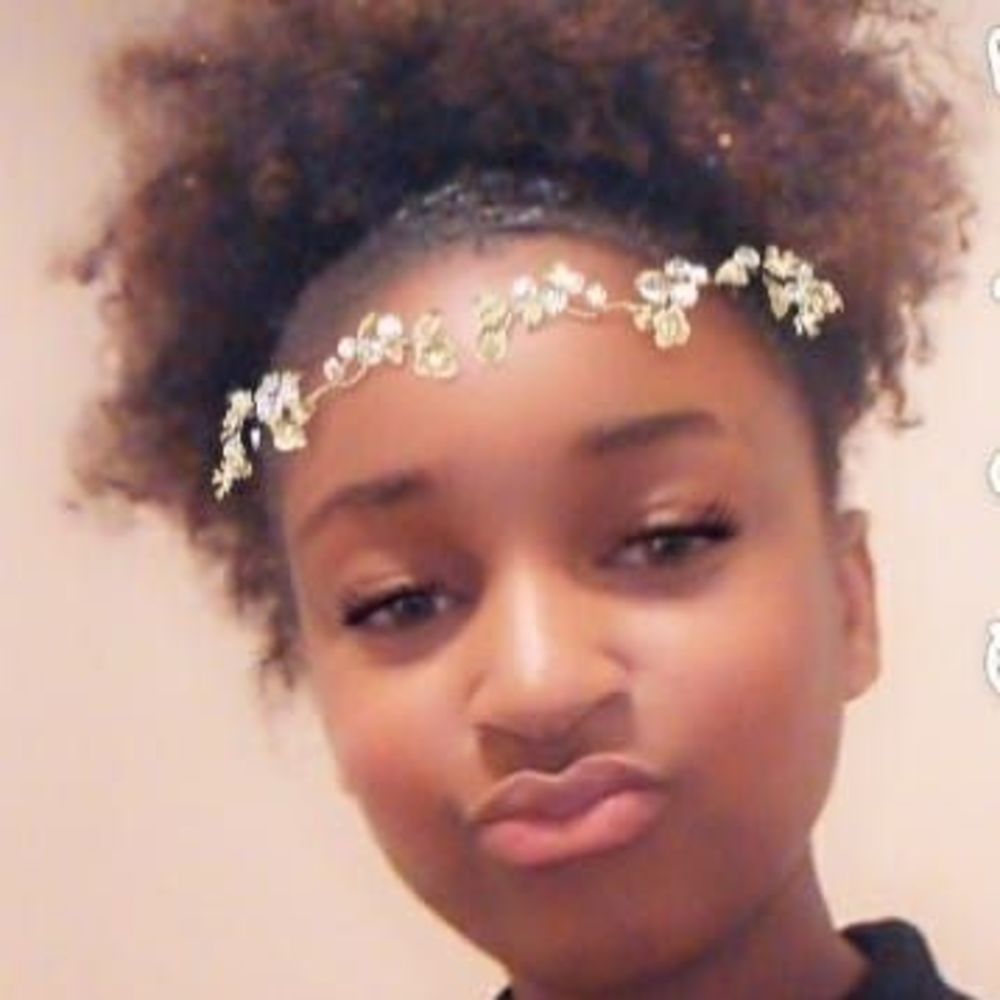 Meet your Posher, Joy